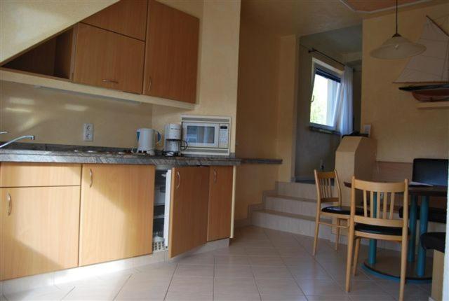 Ferienwohnung Eldena Lobbe Esterno foto